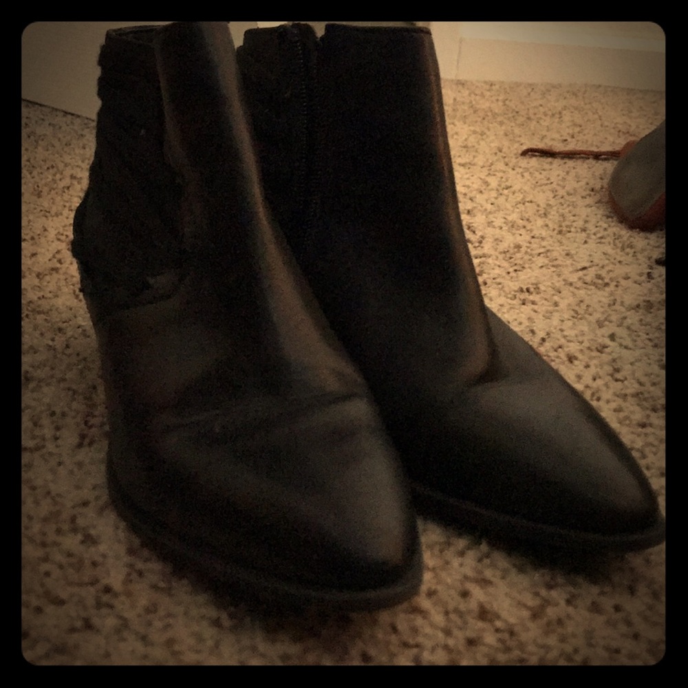 Black ankle booties